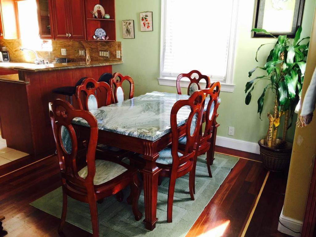 Luxury 5 Bedroom Near Sfo Ferienhaus