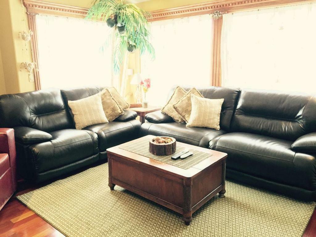 Luxury 5 Bedroom Near Sfo Ferienhaus San Bruno